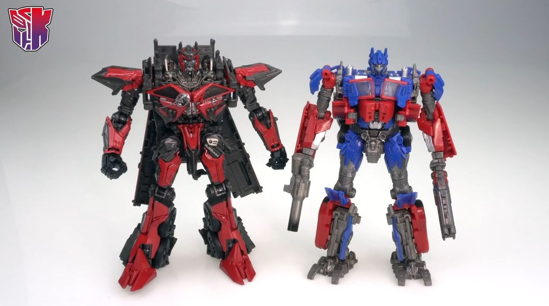 Studio Series 61 Sentinel Prime Video Review And Images  (11 of 20)